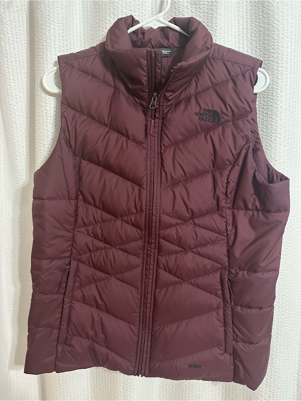 The North Face Women's Quilted Puffer Vest - Deep Wine